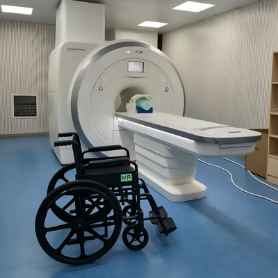 MRI নিরাপদ পরিবহনের জন্য 120 কেজি ওজন ক্ষমতা সহ ভাঁজযোগ্য অল-টেরেন নন ম্যাগনেটিক হুইলচেয়ার